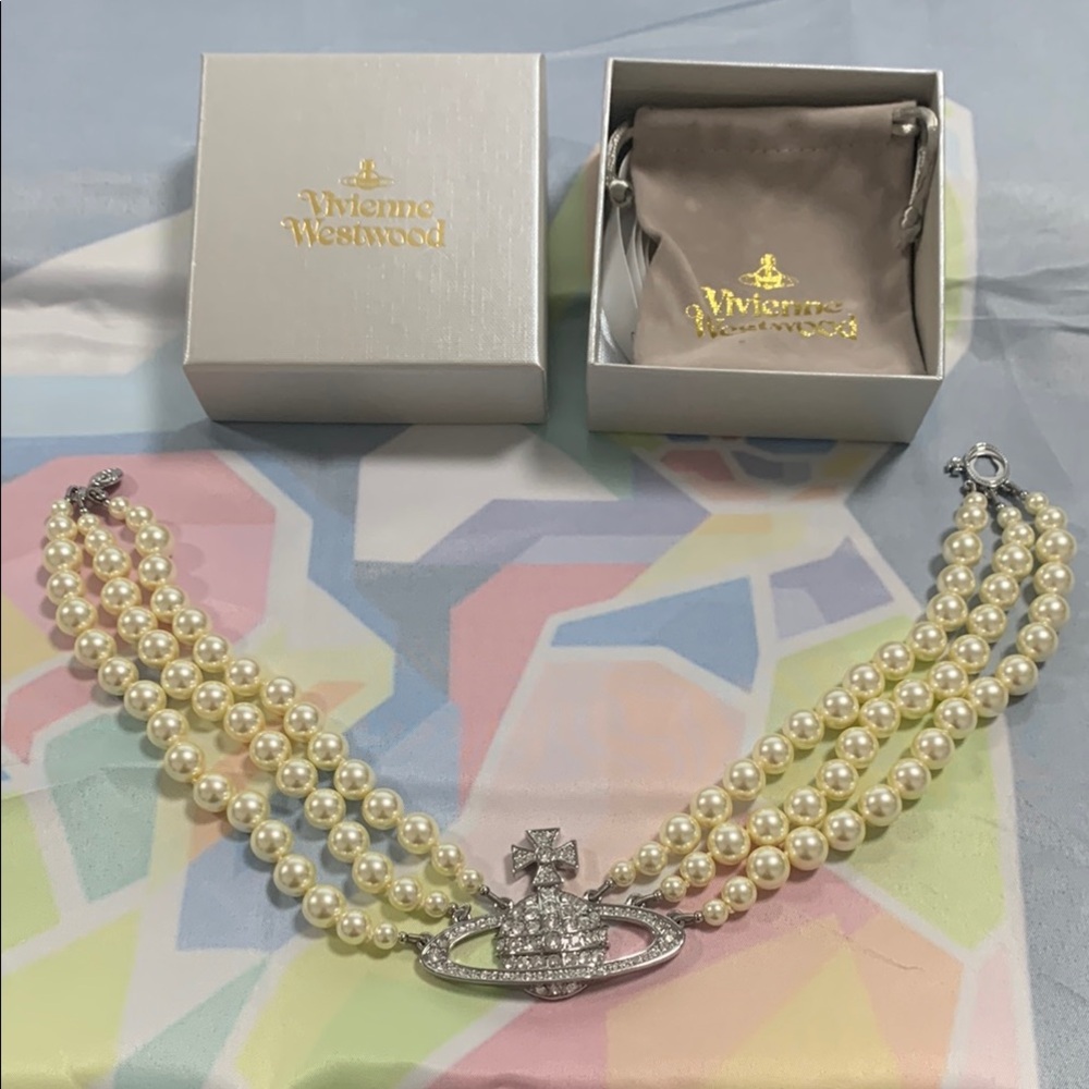 Vivienne Westwood Yellow and Silver Pearl Necklace